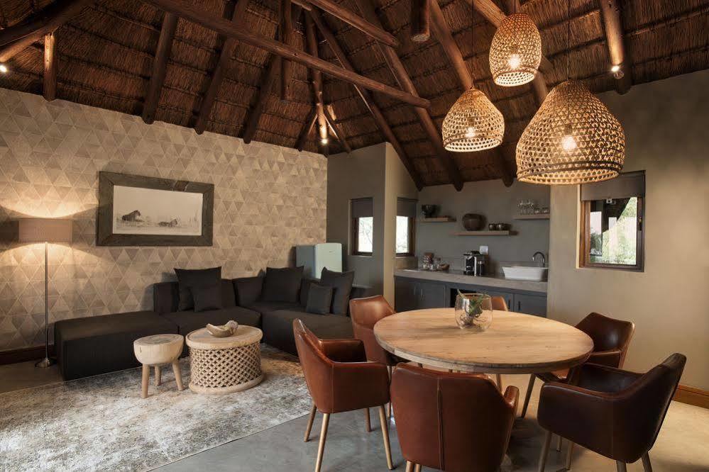 Mhondoro Safari Lodge & Villa Vaalwater Exterior foto